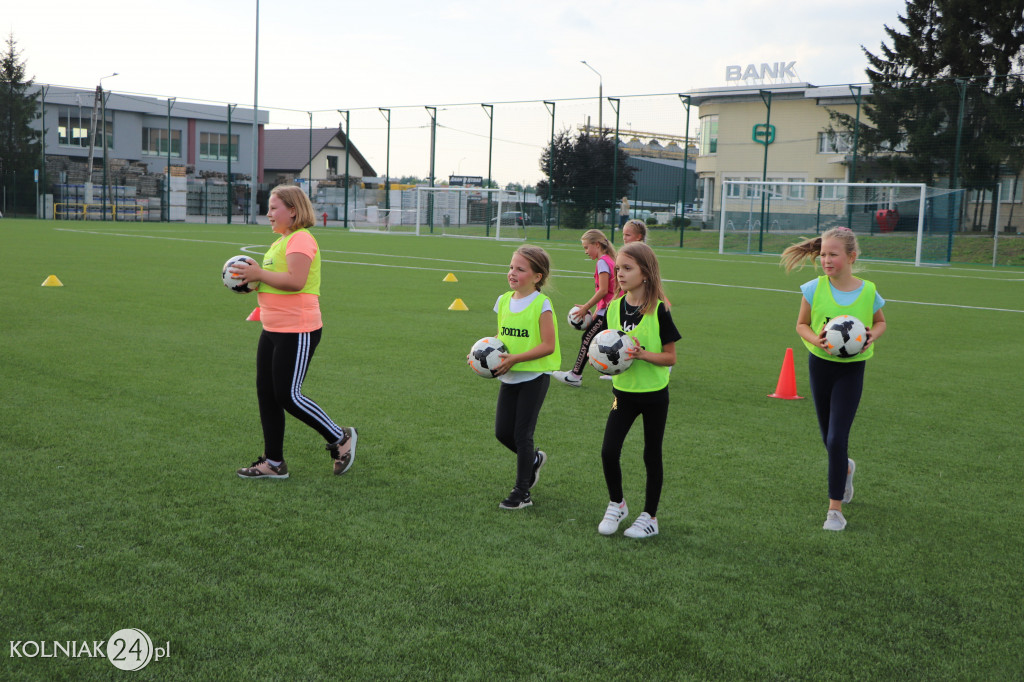 Pierwszy trening dziewcząt Orła Kolno