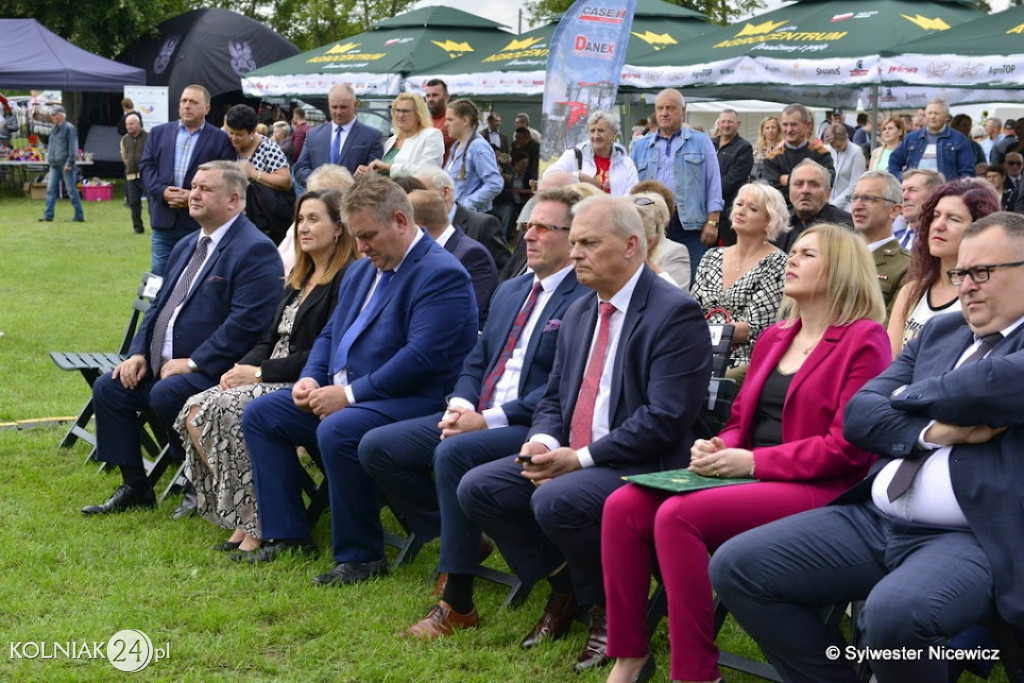 Dożynki w Borkowie (część oficjalna)
