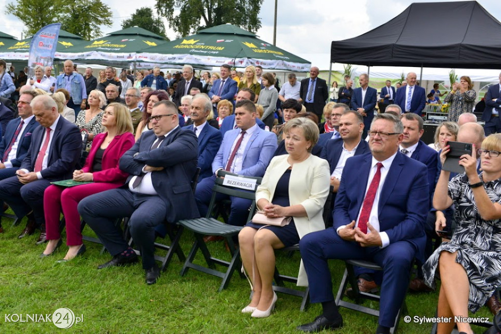 Dożynki w Borkowie (część oficjalna)