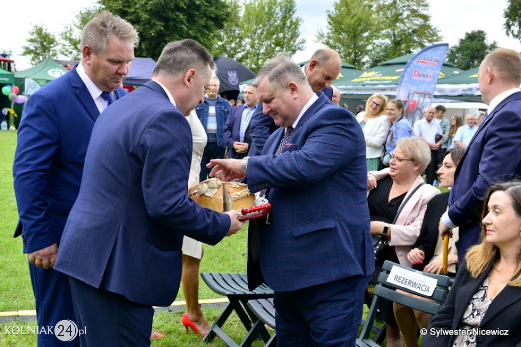 Dożynki w Borkowie (część oficjalna)