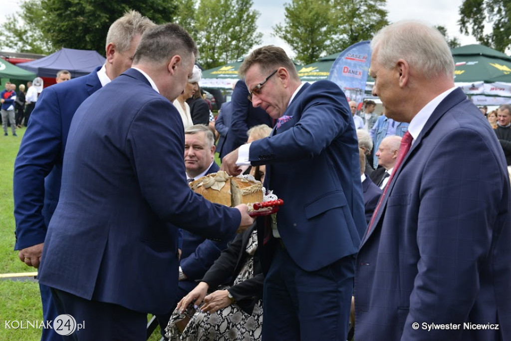 Dożynki w Borkowie (część oficjalna)