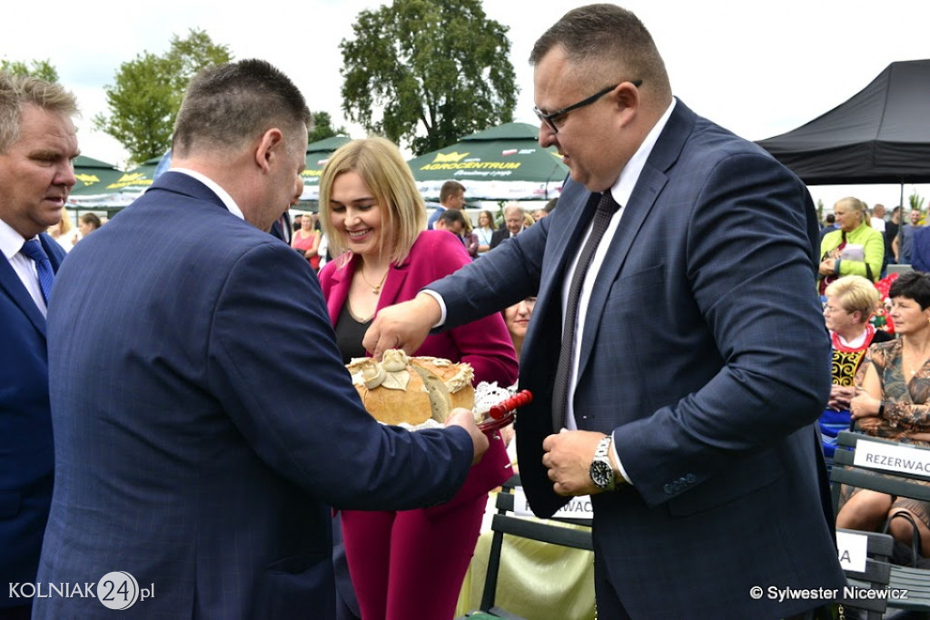 Dożynki w Borkowie (część oficjalna)