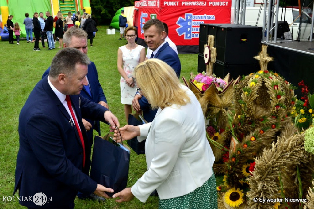 Dożynki w Borkowie (część oficjalna)