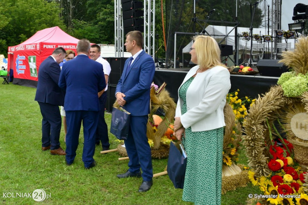 Dożynki w Borkowie (część oficjalna)