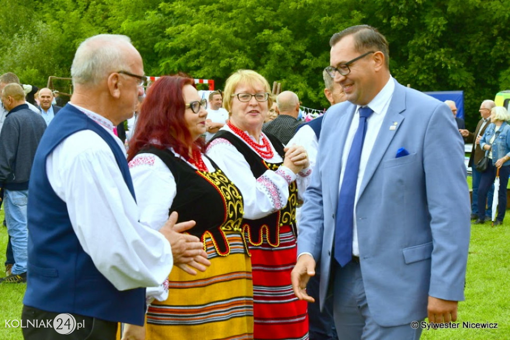 Dożynki w Borkowie (część oficjalna)