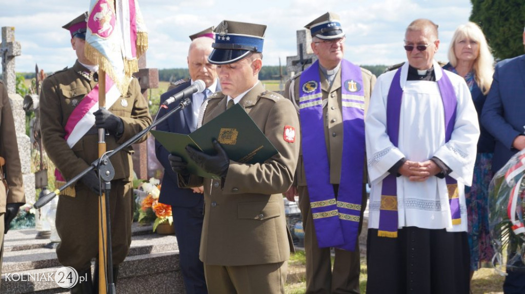 Uroczysty Apel Pamięci na grabowskim cmentarzu