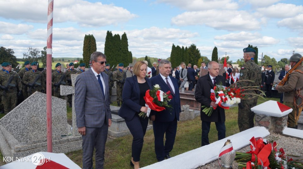 Uroczysty Apel Pamięci na grabowskim cmentarzu