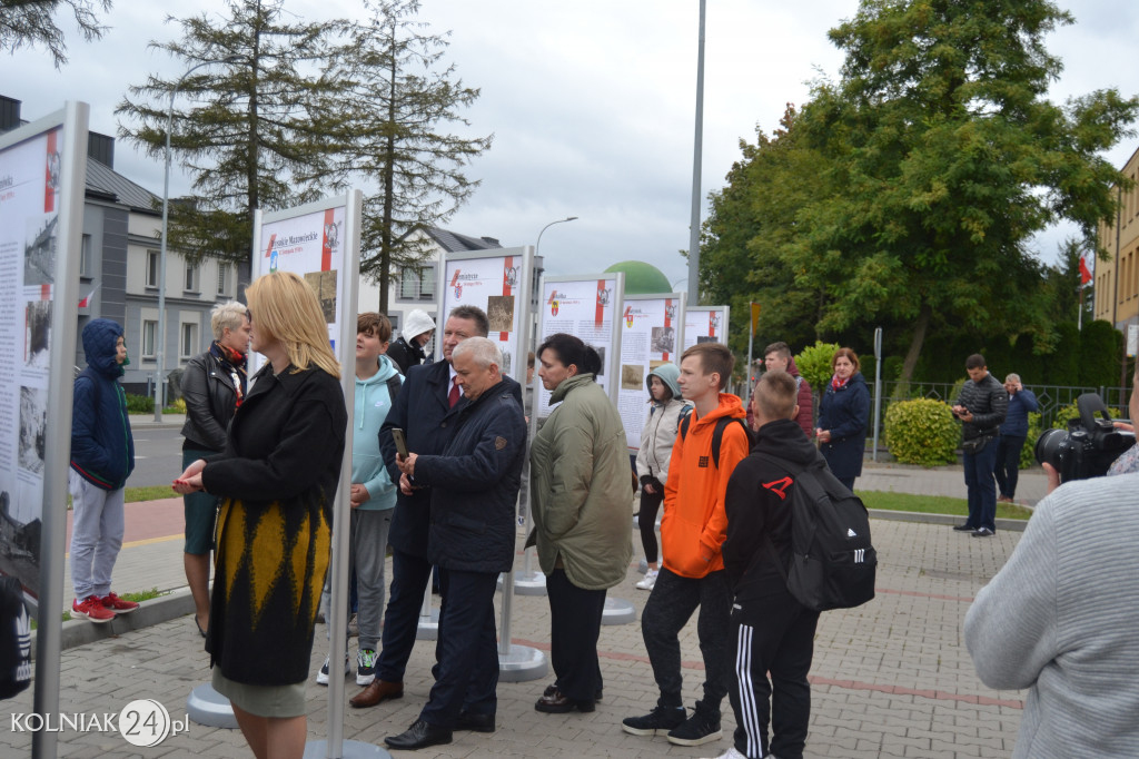 Wystawa „Wiele dróg – jeden cel. Ku Niepodległej
