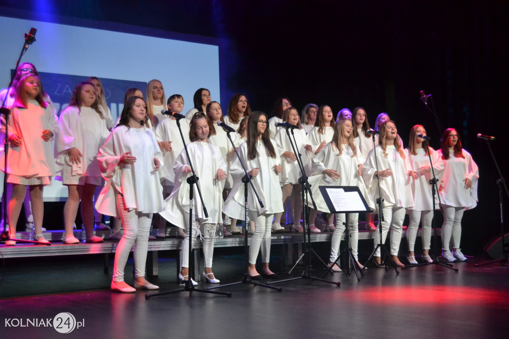 Koncert i bal charytatywny w domu kultury