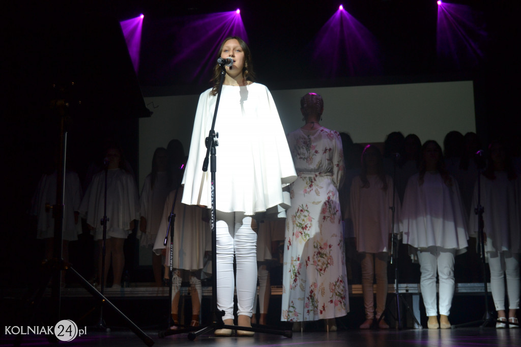 Koncert i bal charytatywny w domu kultury