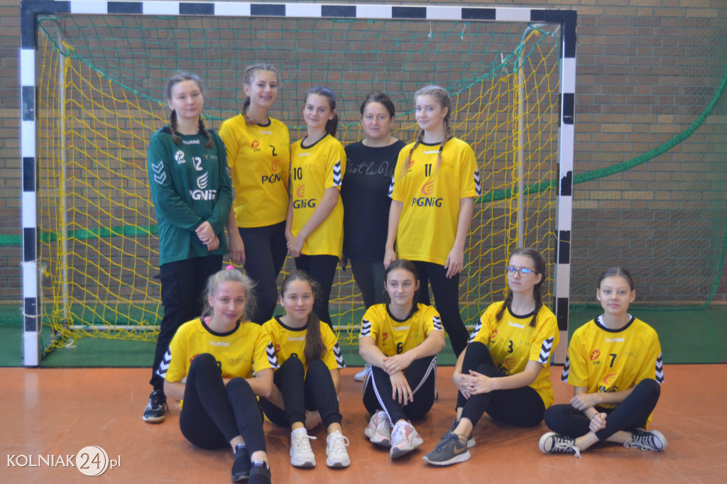 Powiatowa Liga w Piłce Ręcznej Dziewcząt