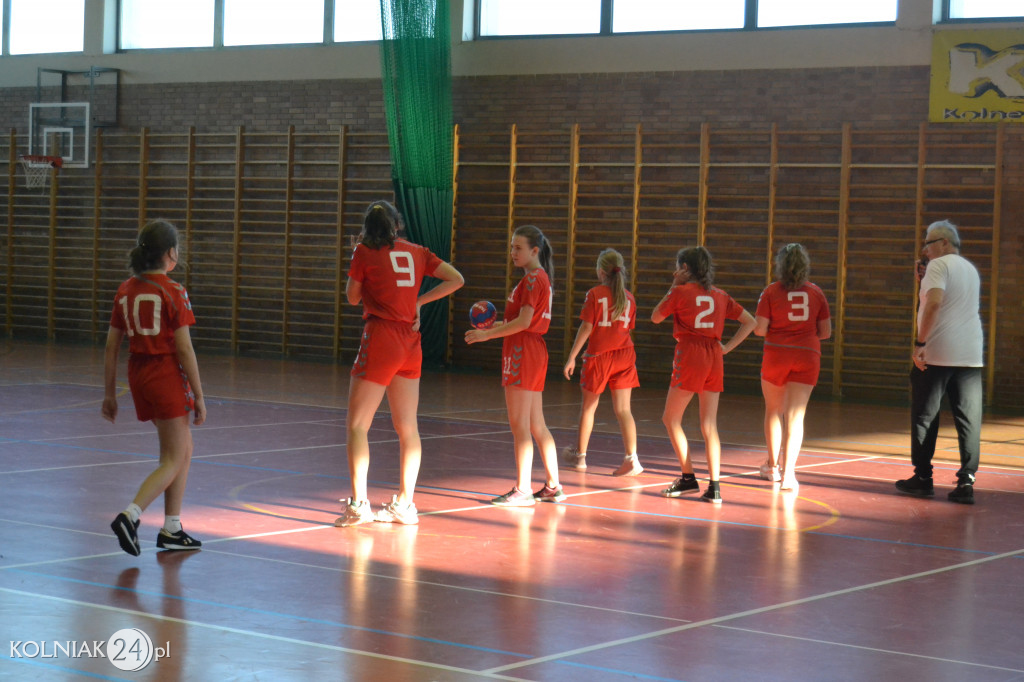 Powiatowa Liga w Piłce Ręcznej Dziewcząt