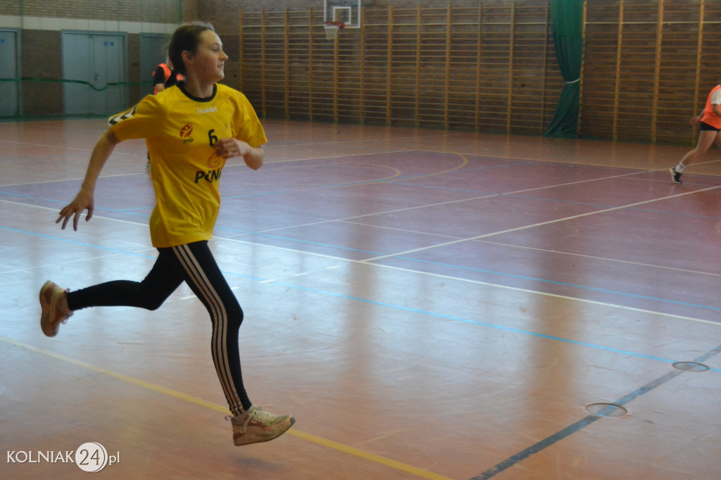 Powiatowa Liga w Piłce Ręcznej Dziewcząt