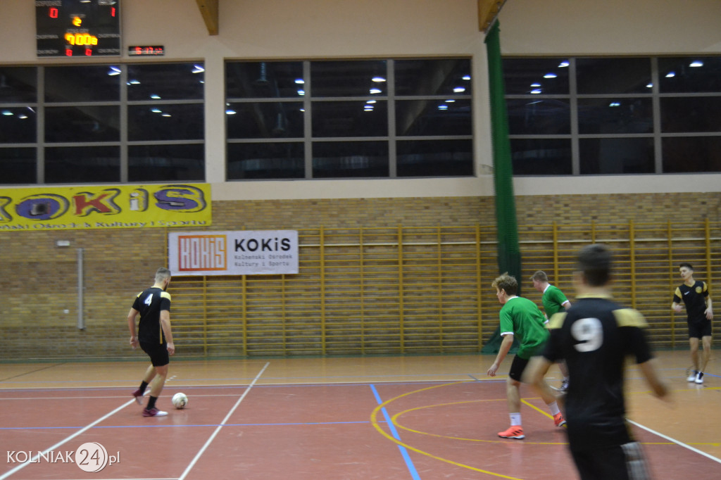 4. kolejka halówki  w Kolnie