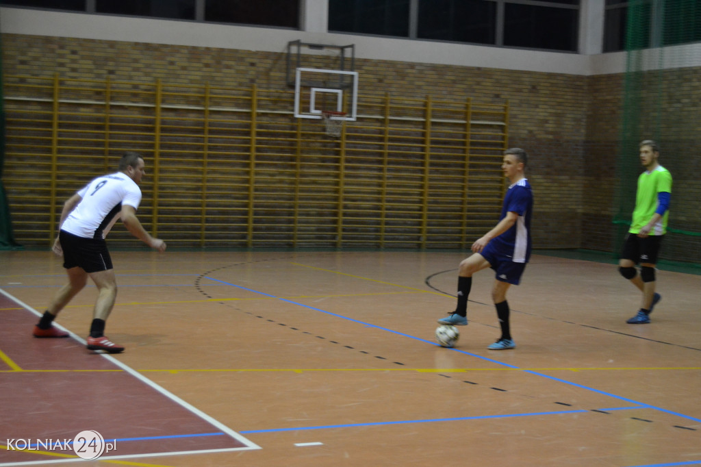 4. kolejka halówki  w Kolnie