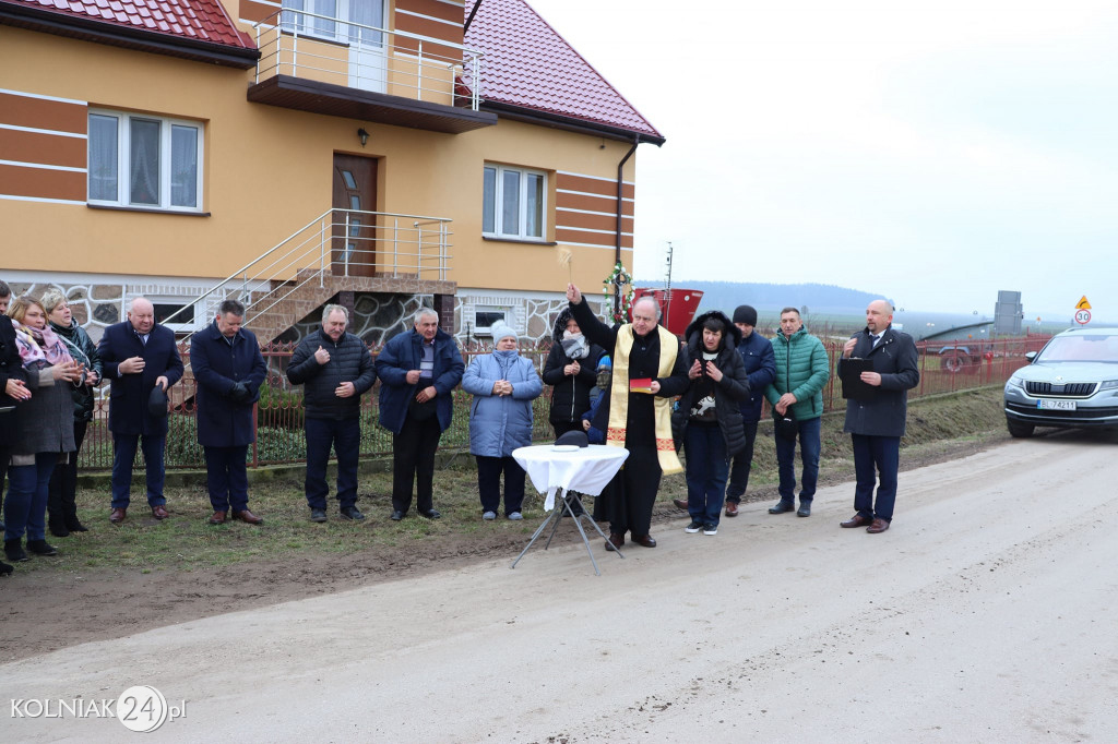 Otwarcie trzech dróg gminnych po remoncie