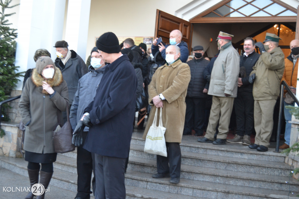Ostatnie pożegnanie ks. Janusza Kubraka