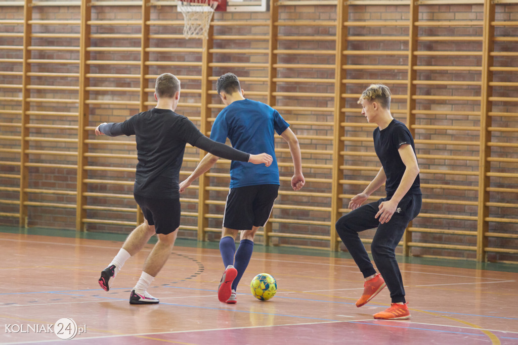Liga Piłki Nożnej Drużyn Osiedlowych (1)