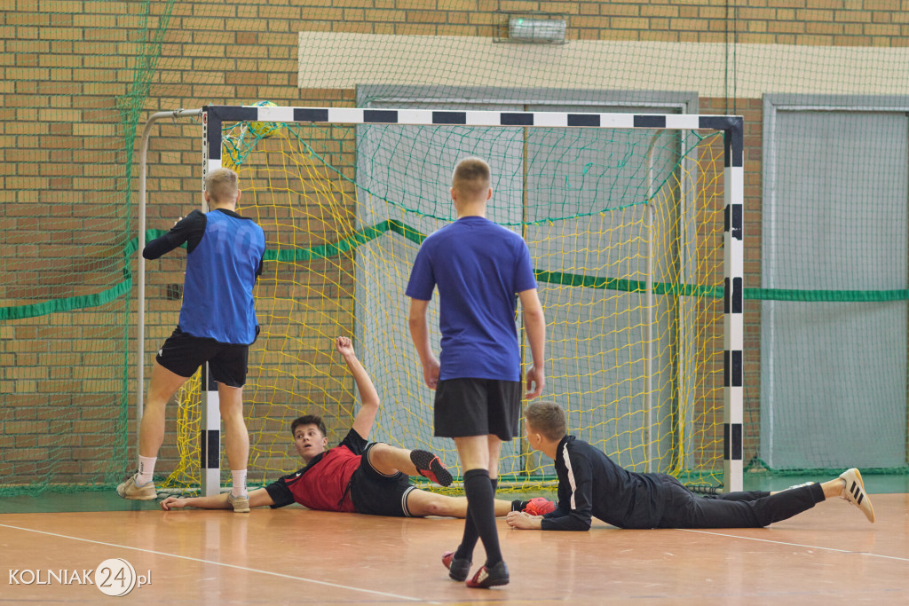 Liga Piłki Nożnej Drużyn Osiedlowych (1)
