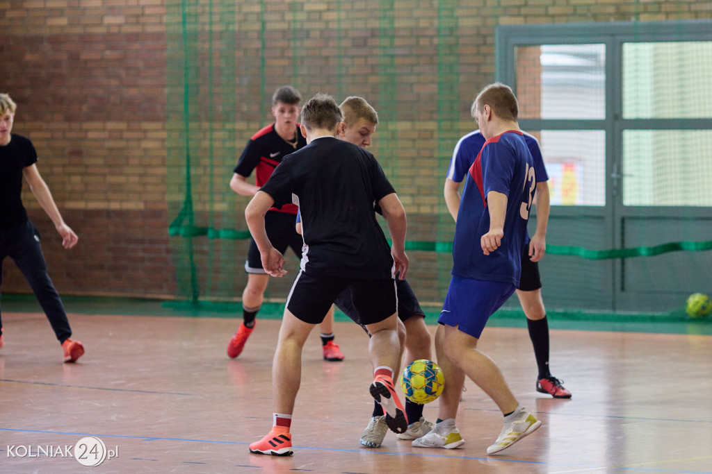 Liga Piłki Nożnej Drużyn Osiedlowych (1)