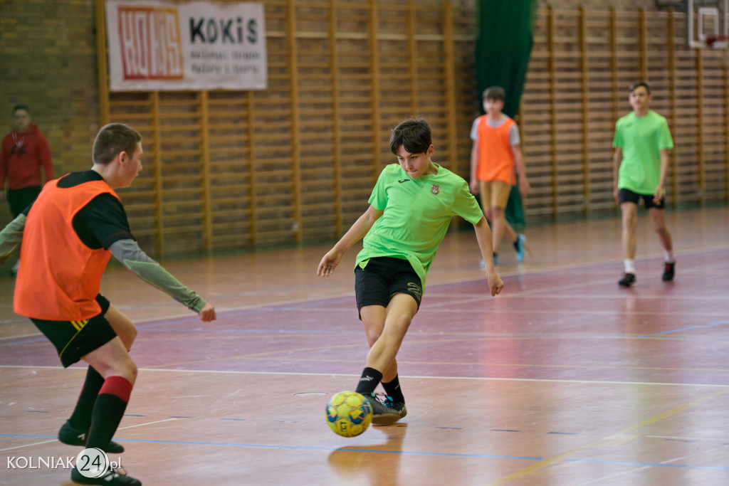 Liga Piłki Nożnej Drużyn Osiedlowych (1)