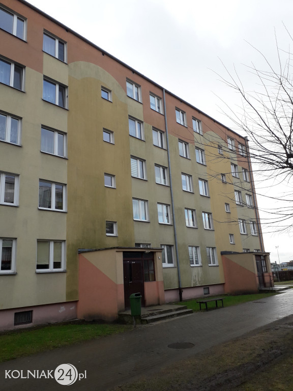 Blok nr 10 przy ulicy Sikorskiego w Kolnie