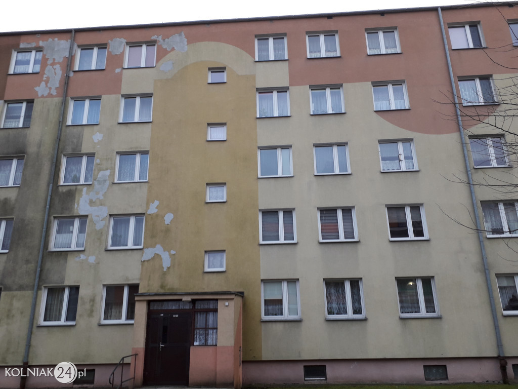 Blok nr 10 przy ulicy Sikorskiego w Kolnie