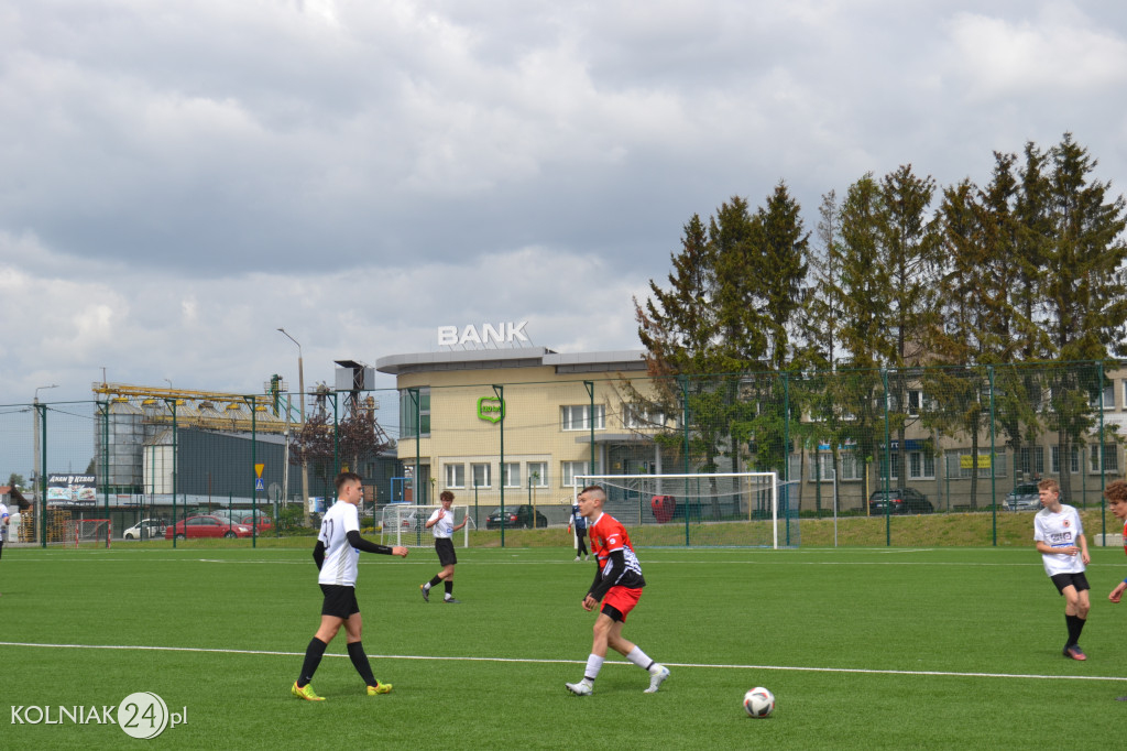 Orzeł Kolno – Hattrick Białystok