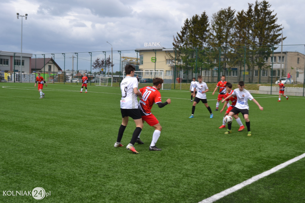 Orzeł Kolno – Hattrick Białystok