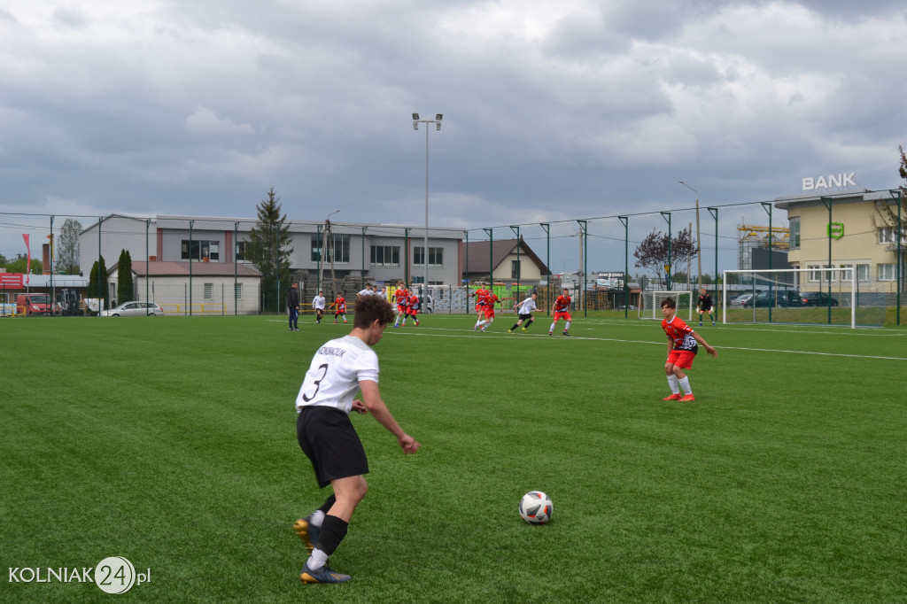 Orzeł Kolno – Hattrick Białystok