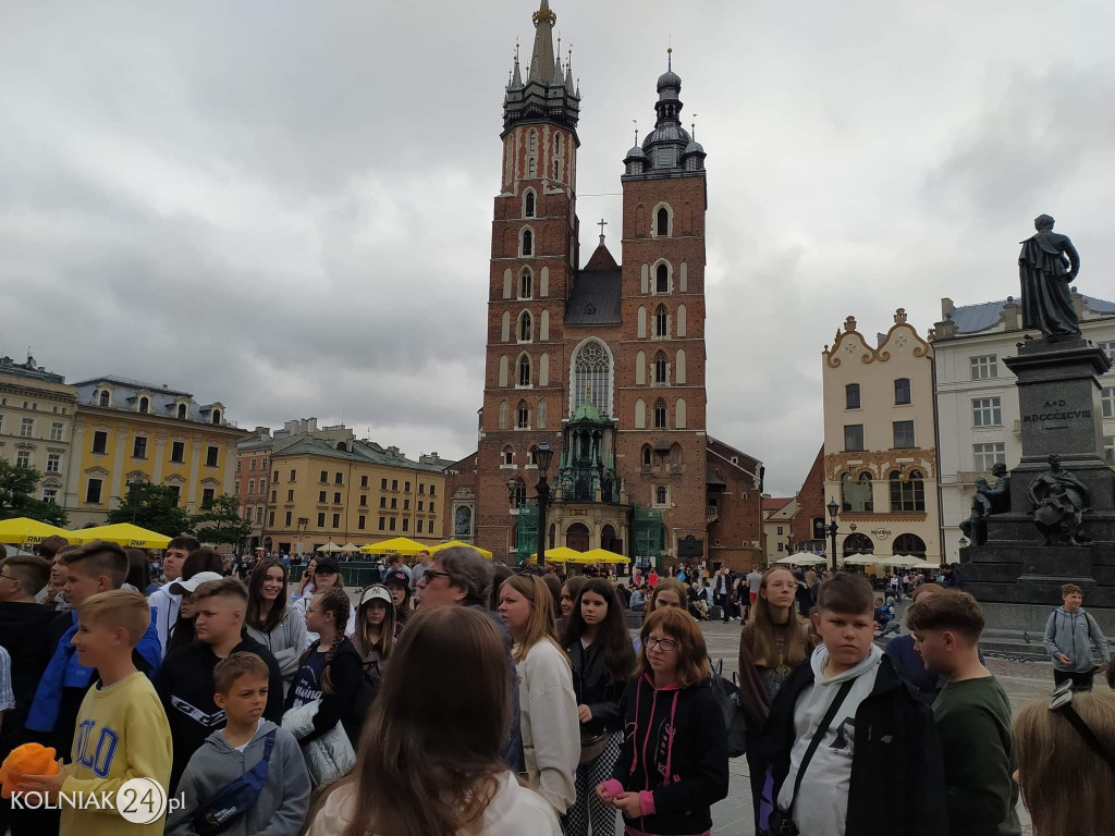 Krajoznawcze wycieczki Dwójki