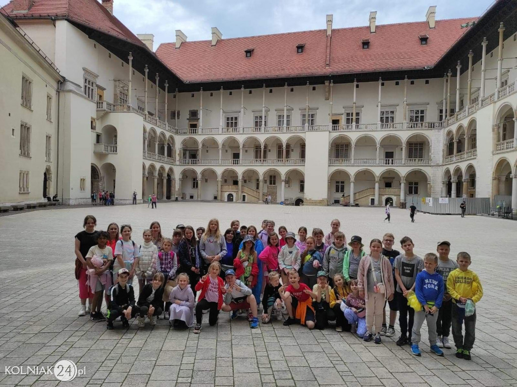 Krajoznawcze wycieczki Dwójki