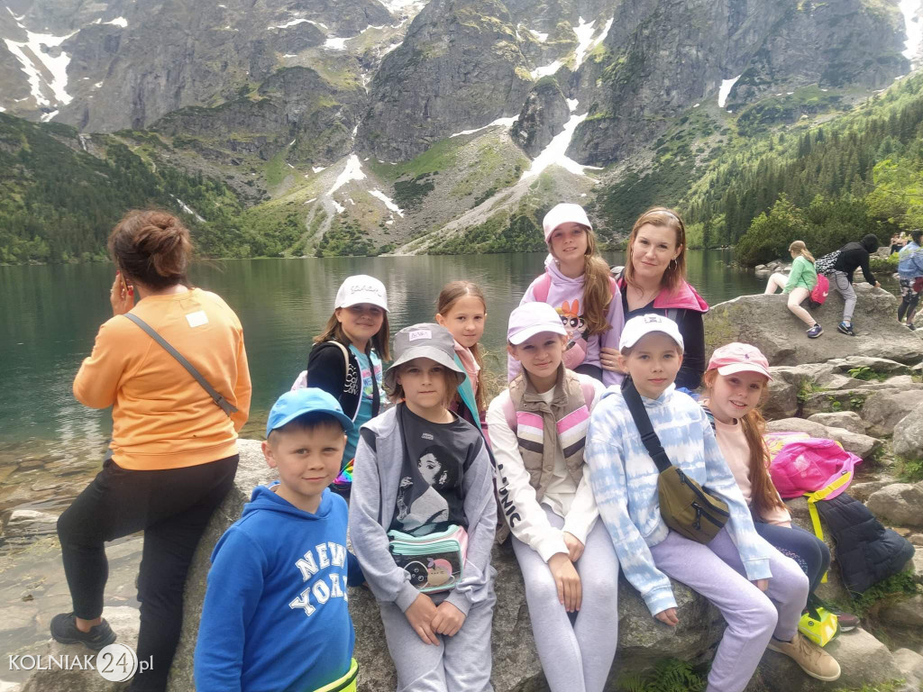 Krajoznawcze wycieczki Dwójki