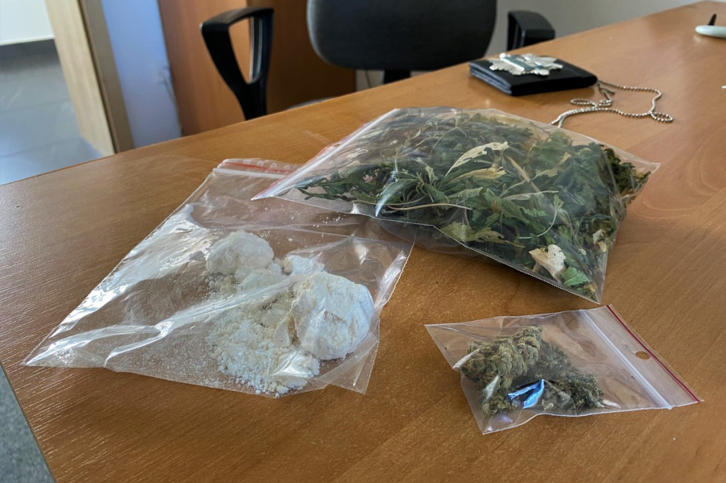 NOKSA KOLEJNY RAZ W AKCJI Z POLICJANTAMI