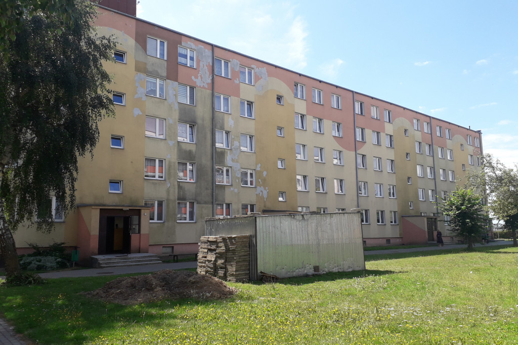 Blok przy ulicy Sikorskiego
