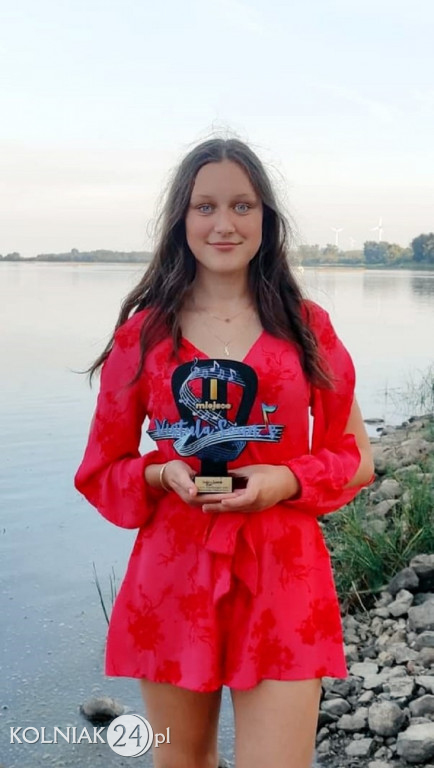 Julia Rydelek z nagrodą