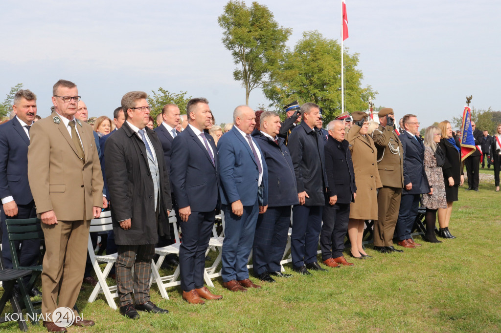Patriotyczna uroczystość w Janowie