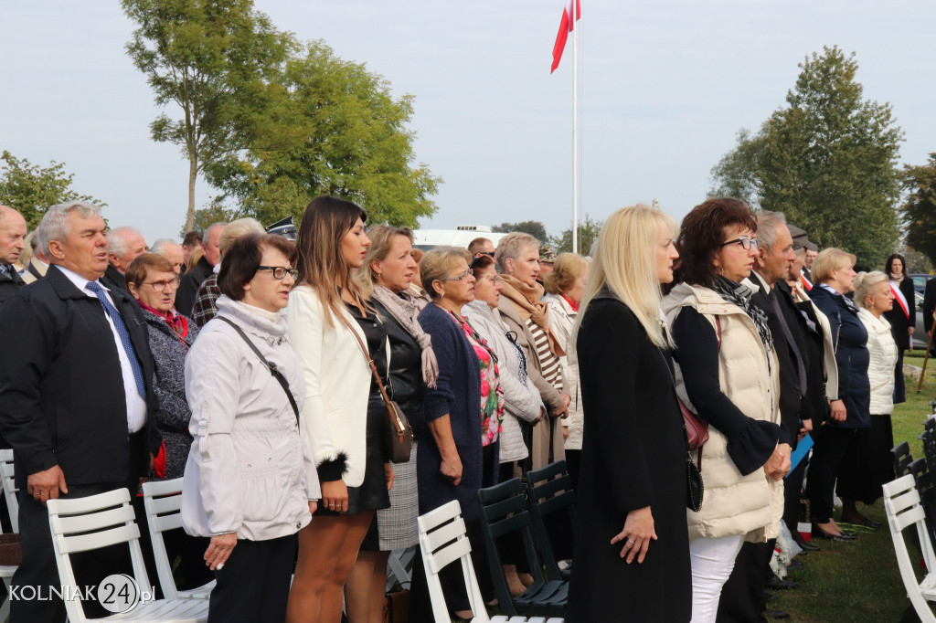 Patriotyczna uroczystość w Janowie