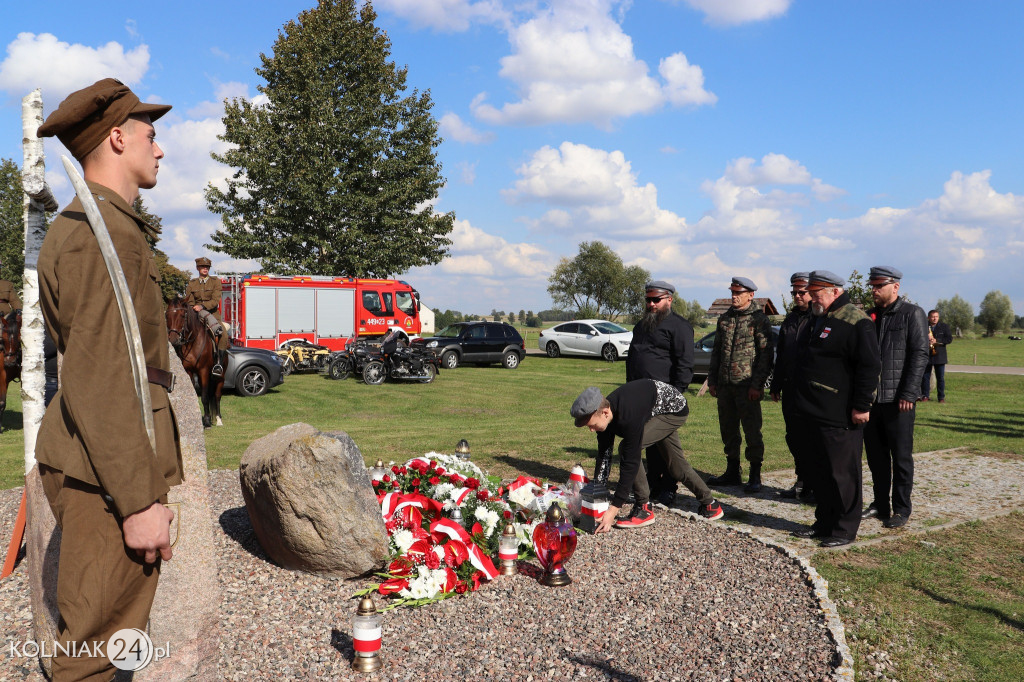 Patriotyczna uroczystość w Janowie