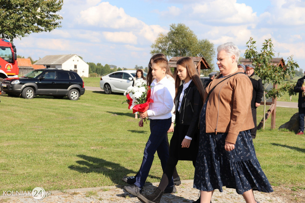 Patriotyczna uroczystość w Janowie