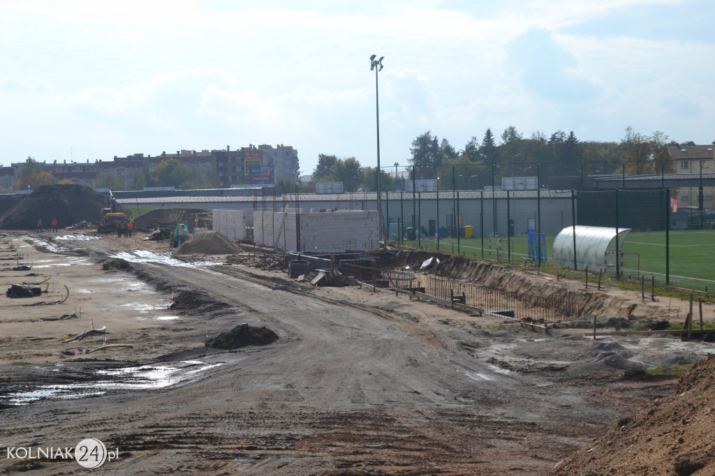 Przebudowa stadionu w Kolnie (foty z października)