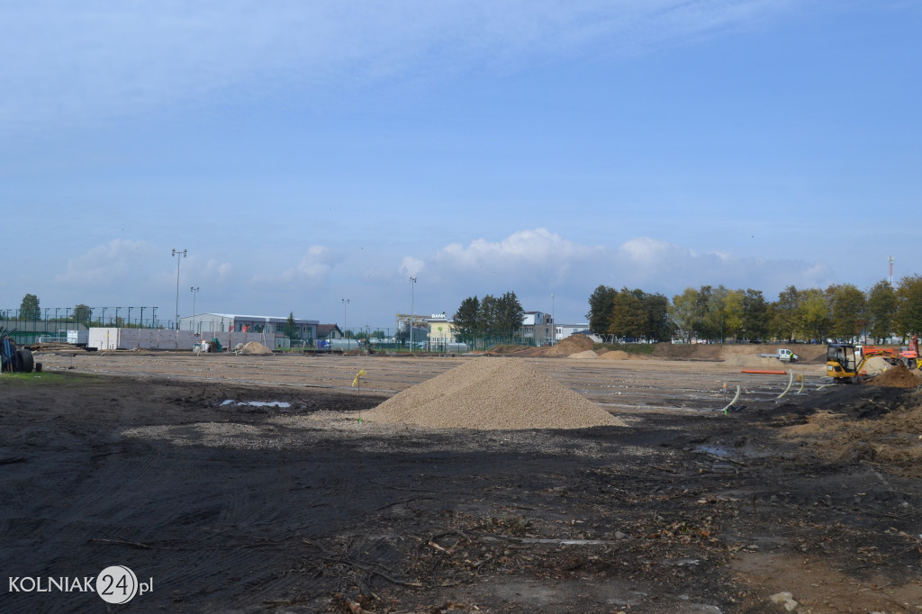 Przebudowa stadionu w Kolnie (foty z października)