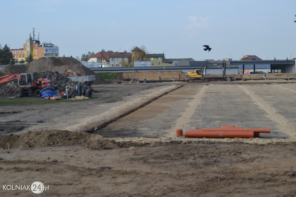 Przebudowa stadionu w Kolnie (foty z października)