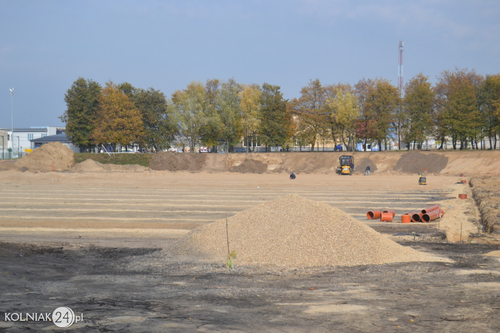 Przebudowa stadionu w Kolnie (foty z października)