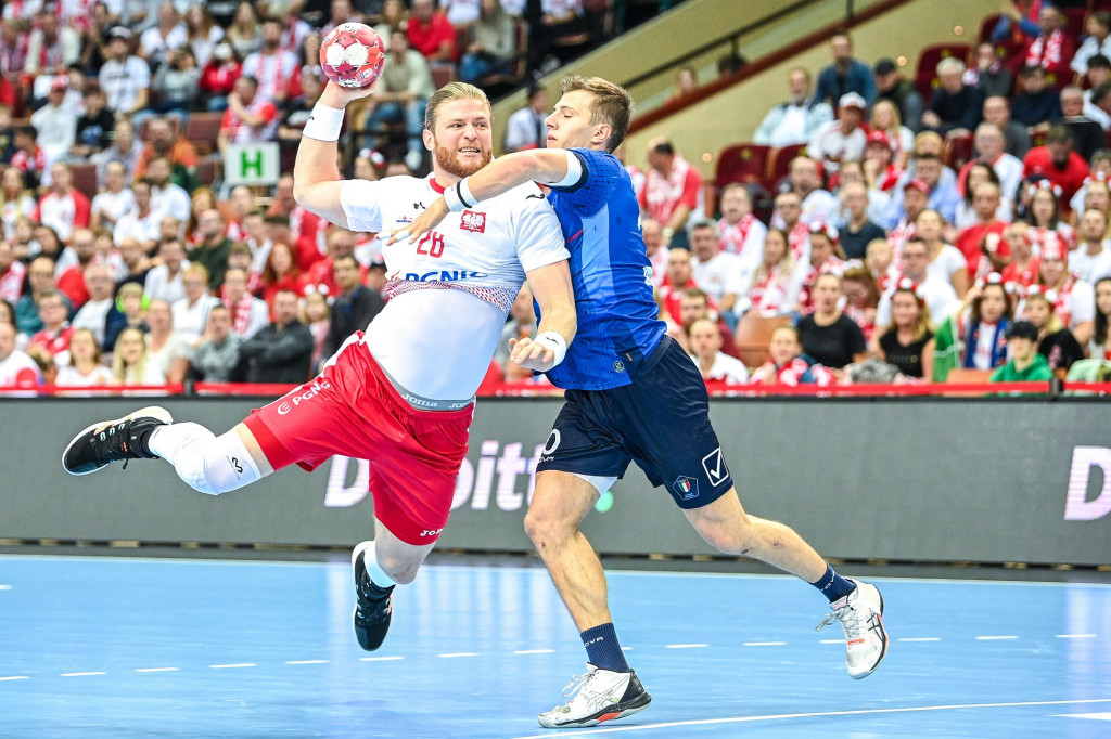 Włosi pokonani, katowicki Spodek odleciał