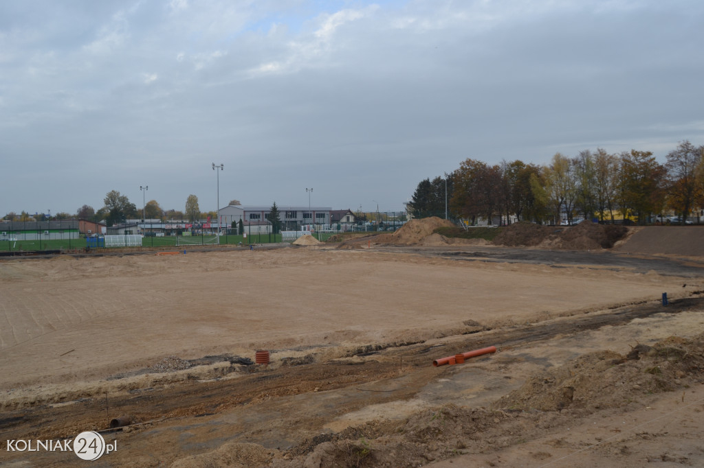 Przebudowa stadionu w Kolnie (foty z października)