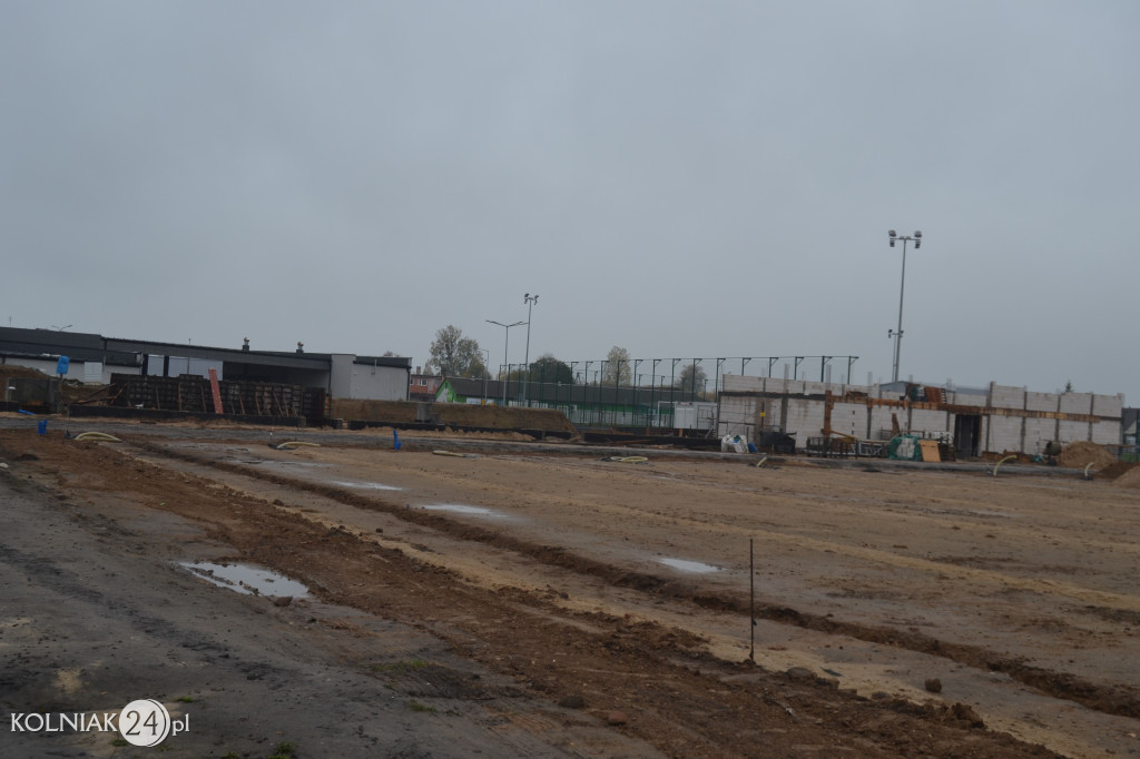 Przebudowa stadionu w Kolnie (foty z października)
