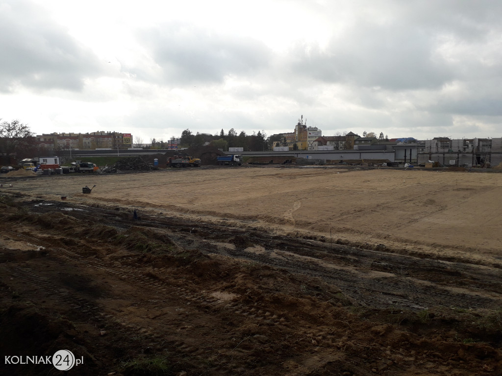 Przebudowa stadionu w Kolnie (foty z października)