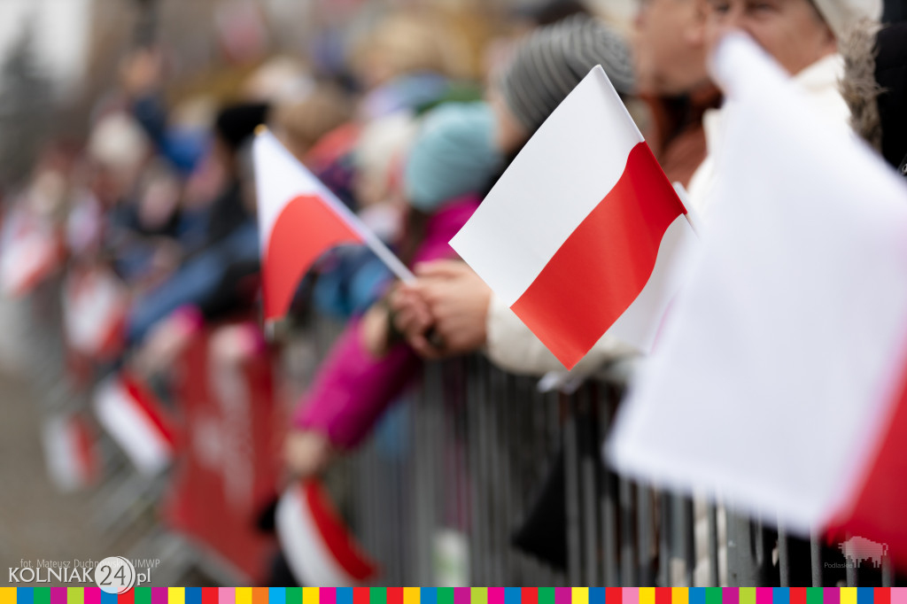 Przed pomnikiem Marszałka Józefa Piłsudskiego