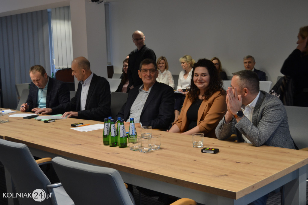 XLII Sesja Rady Powiatu Kolneńskiego (VI kadencji)